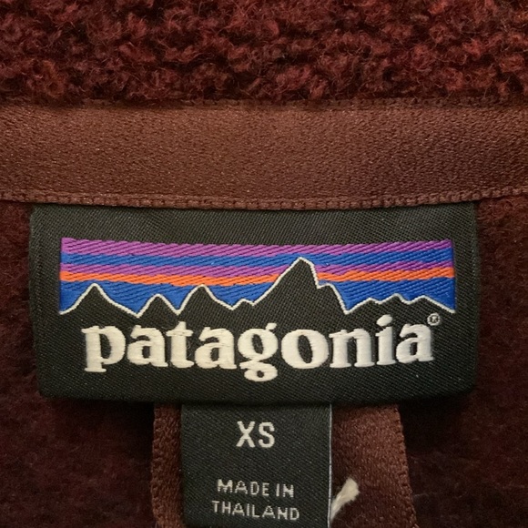 NWT Patagonia reclaimed fleece pull over in dark ruby - Picture 6 of 6